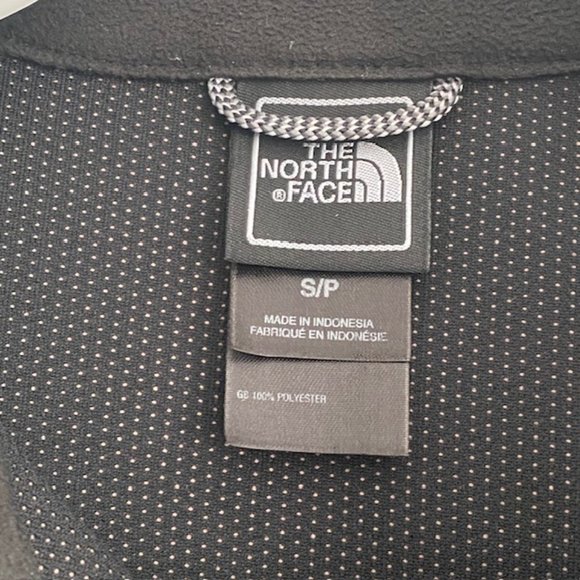 The North Face Black Windwall Fleece Jacket - Women's Small - Pre-owned - Picture 8 of 10